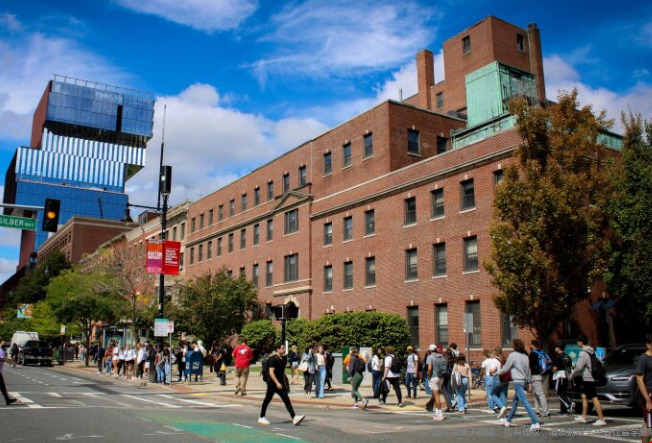 英国研究生和美国研究生哪个好考 英国研究生和美国研究生哪个好考